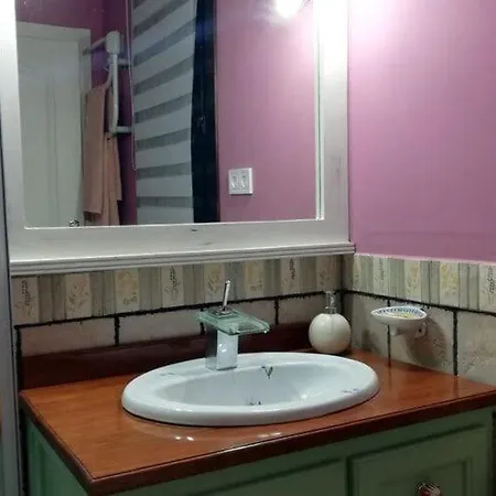 Сasa de vacaciones Cozy Holiday In Villanueva In A Charming Area *