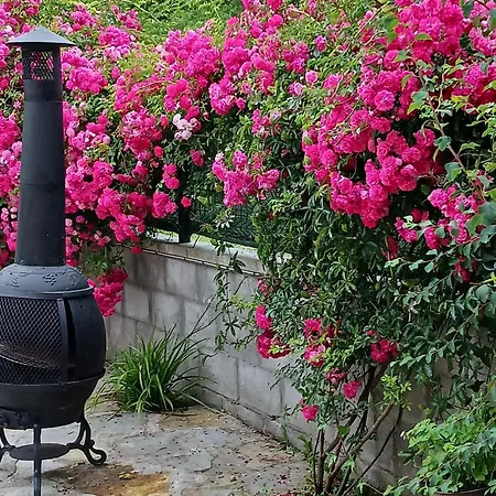Сasa de vacaciones Cozy Holiday In Villanueva In A Charming Area